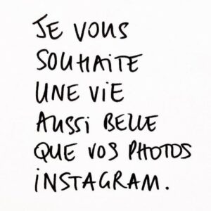 Tiga Instagram - 🤍 Merci 2022 • Welcome 2023 • Heureuse année à toi 🕊🤍

Source : @leverssolitaire