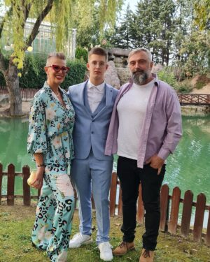 Tijana Dapčević Instagram - My happy and spectacular family❤️ 

#photodump #wedding