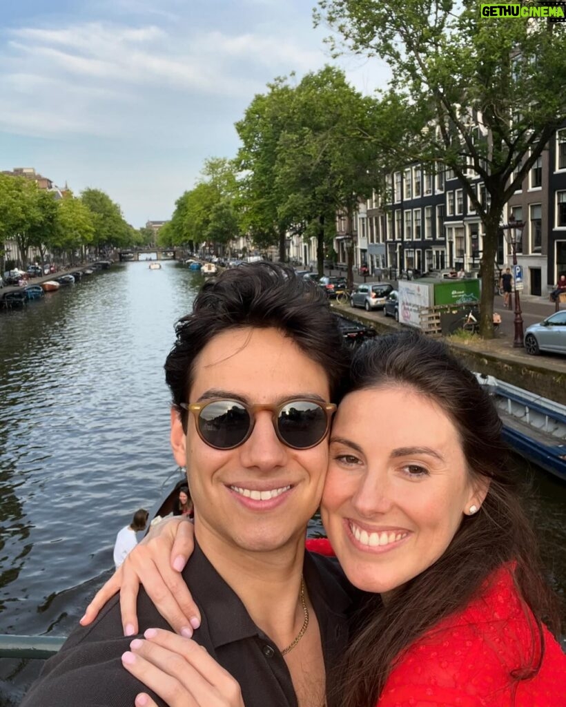 Tiler Peck Instagram - Happy Valentine’s Day ❤️ Hopefully you find someone to ✨ lift ✨ you up and ✨spin✨ you around. Very grateful to have this man by my side who I get to dance and share life with 😘 #grateful #happyvalentinesday #valentines #valentine #bemine #photography