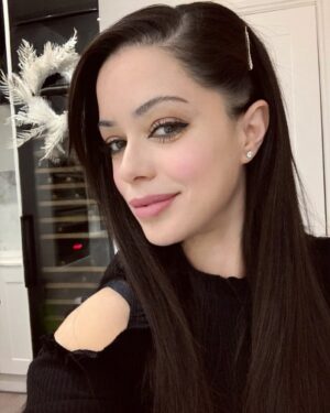 Tina Barrett Instagram - #goodmorning 🤍
