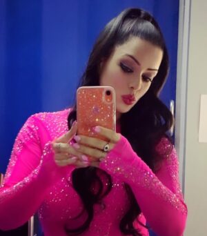 Tina Barrett Instagram - #happysaturday @sclub #tour #vibes #bringitallback 🙌💗💋✨