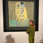 Tinne Oltmans Instagram - Ik moest een klein beetje Wenen. Swipe to see me fangirling over Gustav Klimt. 😬