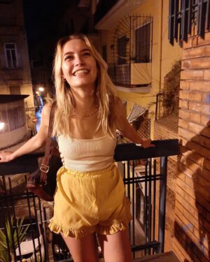 Tinne Oltmans Instagram - When in Napoli.. 🎨♥️
