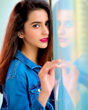 Tithi Raaj Instagram - Got no #time 
Got no #mind 
For the line 
Time to sink way into the blue , dear #💙 
.
#blue #denim #denimjacket #love #glass #eyes #mirror #reflection #mindset #allthingsart