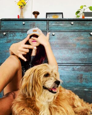 Tithi Raaj Instagram - Only the Best Company ..!! 
#weekend #weekendvibes #dogfriends #💙 
.
& only the Best Company @adeckkoindia Thankyou. 
#best #dogs #dogsofinstagram #bestfriends #masti #forever #foreverlove #love #allthingsart #💕 #animals #animallovers #❤️