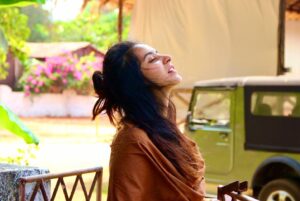 Tithi Raaj Instagram - #khush 
#💕 
.
#beach #life #sun #sand #happy #free #goodvibes #allthingsart