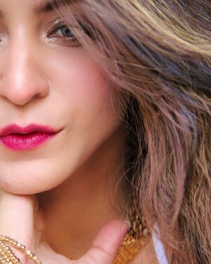 Tithi Raaj Instagram - Pink Smudge 👄 💖✨