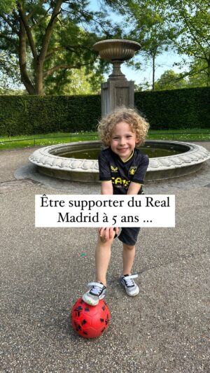 Tiziri Digne Instagram - Passion football ⚽️

& vous c’est quoi les passions de vos enfants ? 

#football #realmadrid #championsleague #famille