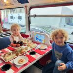 Tiziri Digne Instagram – Afternoon tea 🫖 

Si vous vivez ou si vous comptez venir à Londres avec des enfants, je vous recommande ce tour en bus qui allie visite touristique & délicieux tea time sur le theme de Paddington ! On a vraiment passé un super moment ! ❤️

#london #expatlife #famille #family #sortiealondres #activiteenfant