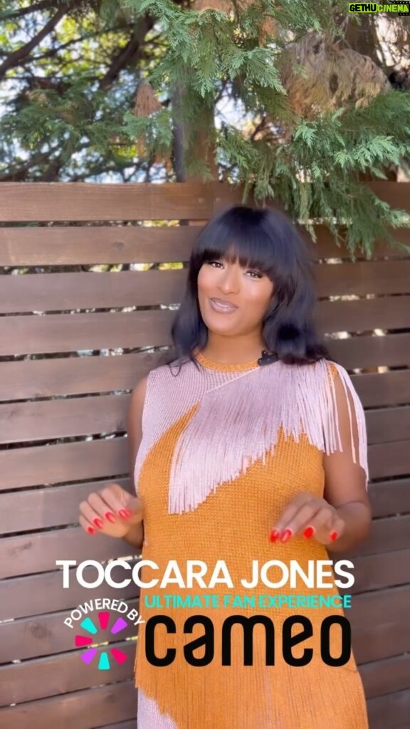 Toccara Jones Instagram - Hey friends! I’m so excited to announce that I’ve partnered with @cameo to bring you the Ultimate Fan Experience! Get a personalized videos from me for all of your special occasions! • Christmas • Birthdays • New Year • Baby Showers & Announcements • Wedding Anniversary & more! Click the link in my bio and connect with me today 🥰 #fans #connection #personalizedvideos #toccarajones #cameo