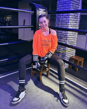 Toprak Sağlam Instagram - “Train insane or remain the same.” 🥊💪🏼