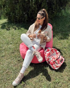 Toprak Sağlam Instagram - La laa laaaa 🌸 #dump #feast #holiday