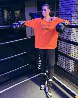 Toprak Sağlam Instagram - “Train insane or remain the same.” 🥊💪🏼
