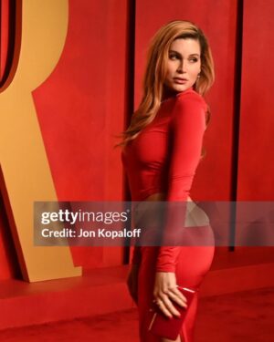 Trace Lysette Instagram - Oscar shenanigans - makeup @novakaplan styling @philippeuter