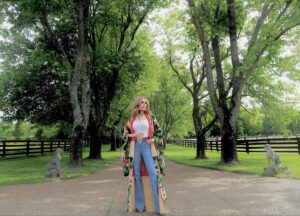 Tracey E. Bregman Instagram - Is it possible to be in love with a driveway? Well, I am. This driveway represents that I’m home. It’s the start of my peace. My Mother is at the end of this driveway and my animals. My family gathers for beautiful memories at the end of this driveway. This driveway is more than just that, it’s my road to happiness. ❤️ photo: @genereedphotography all clothing: @moocountry