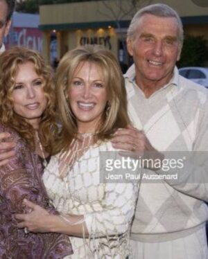 Tracey E. Bregman Instagram - I’m so glad we had this time together. I am heartbroken at the loss of my friend who was like family to me. @jerrydouglas46 My thoughts, prayers and love are with your beautiful wife and my dear friend @kymdouglas and your amazing children @hunterdouglasss Avra and Jod. ❤️ @youngandrestlesscbs