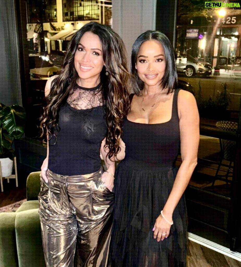 Tracey Edmonds Instagram - Love you Tamiko @mikodavis! Had SO MUCH FUN hanging and catching up with you last night! Happy Weekend Fam! #sisterhood 😘❤️