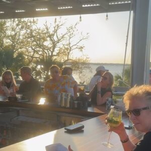 Tracey Edmonds Instagram - Happy Monday Fam!  Hope everyone had a great weekend!  My yesterday was spent doing my FAVORITE weekend activity... DINING OUT WITH FRIENDS! 🥰  Tried a new spot out here #bennyhudsonseafood with two of my dear friends Matt and Michelle @edgeofrealityproductions @lowcountryrealestate!  It's my NEW FAVORITE Hilton Head spot!  Now... time to get back to work!  LETS GO!!! 👊🏽✌🏽❤️ #positivevibesonly