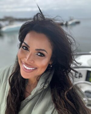Tracey Edmonds Instagram - Happy Tuesday Fam!  I'm continuing to EMBRACE THE NEW today and getting my boating lessons in so I'll be ready for you when Y'all come out to visit me!  Sending you LOVE! 😘❤️❤️❤️ #FreedomBoatClub #liveyourbestlife #workhatdplayhard #cleanliving #positivevibesonly