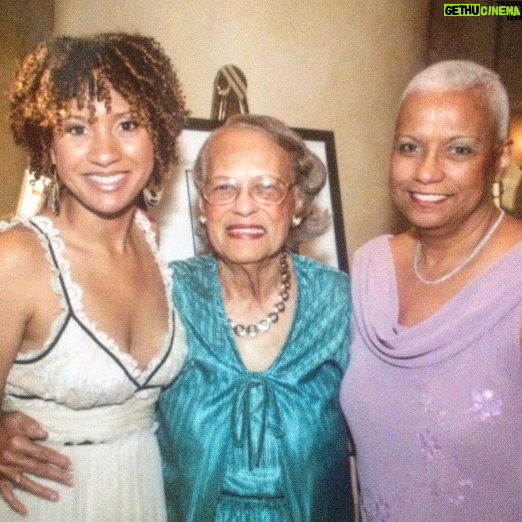 Tracie Thoms Instagram - These amazing women made me the woman I am today… And we are so lucky for it! Mom, Mariana, Aunt Sandra Wilton, and matriarch, Ida Davis. Thank you all for your love and sacrifices. @mariposa327 @a_manthedj_ and I carry you with us everywhere we go. We got some badass angels, let me tell you! Love and miss you ladies, so so much! ❤️❤️❤️❤️