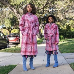 Tracy McMillan Instagram - Season 2 of @unprisonedhulu drops July 17th! Here’s your first look. 🌸 #UnPrisonedHulu @onyxcollective @hulu