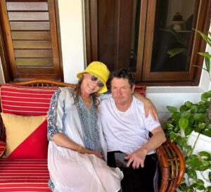 Tracy Pollan Instagram - Nothing better than sunning with my honey! Happy valentines to my one and only💗💗💗