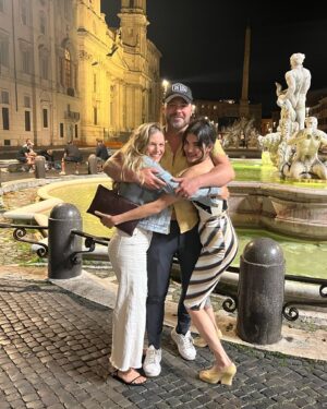 Tracy Spiridakos Instagram - You guys! I found a Paddy and a Reem in Rome 😍🤗🤗