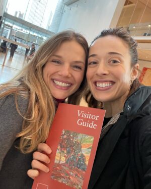 Tracy Spiridakos Instagram - Early birthday celebrations with these beauties 🥳 Thank you @marinasqu for organizing ❤️ and @artinstitutechi for being fabulous as always and @eatatandros for having us! The food was delicious 🇬🇷