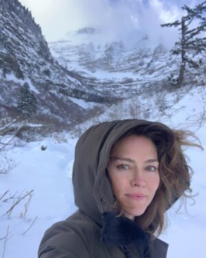 Trieste Kelly Dunn Instagram - Snow hikes w/Jake day after a storm >>> swipe for slo-mo dog running through snow ❄️🐕 .
#timpanogos #sundanceresort #utah #lifeelevated #greatestsnowonearth