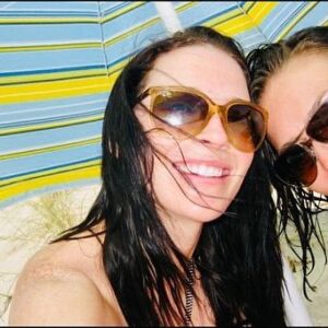 Trieste Kelly Dunn Instagram - So many years, so many drinks, so many great times, SO MUCH LOVE! Happy Birthday @bridgetregan ! One day we’ll be on the same continent again and I will squeeze you to death. here’s some Picts of all those times you flew me to New Zealand 😭💙🇳🇿🥝