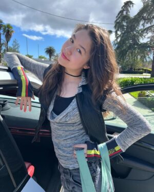 Trinity Bliss Instagram - 👋 it has been a while! How are you all doing? Any spring weekend plans? 🌹✨