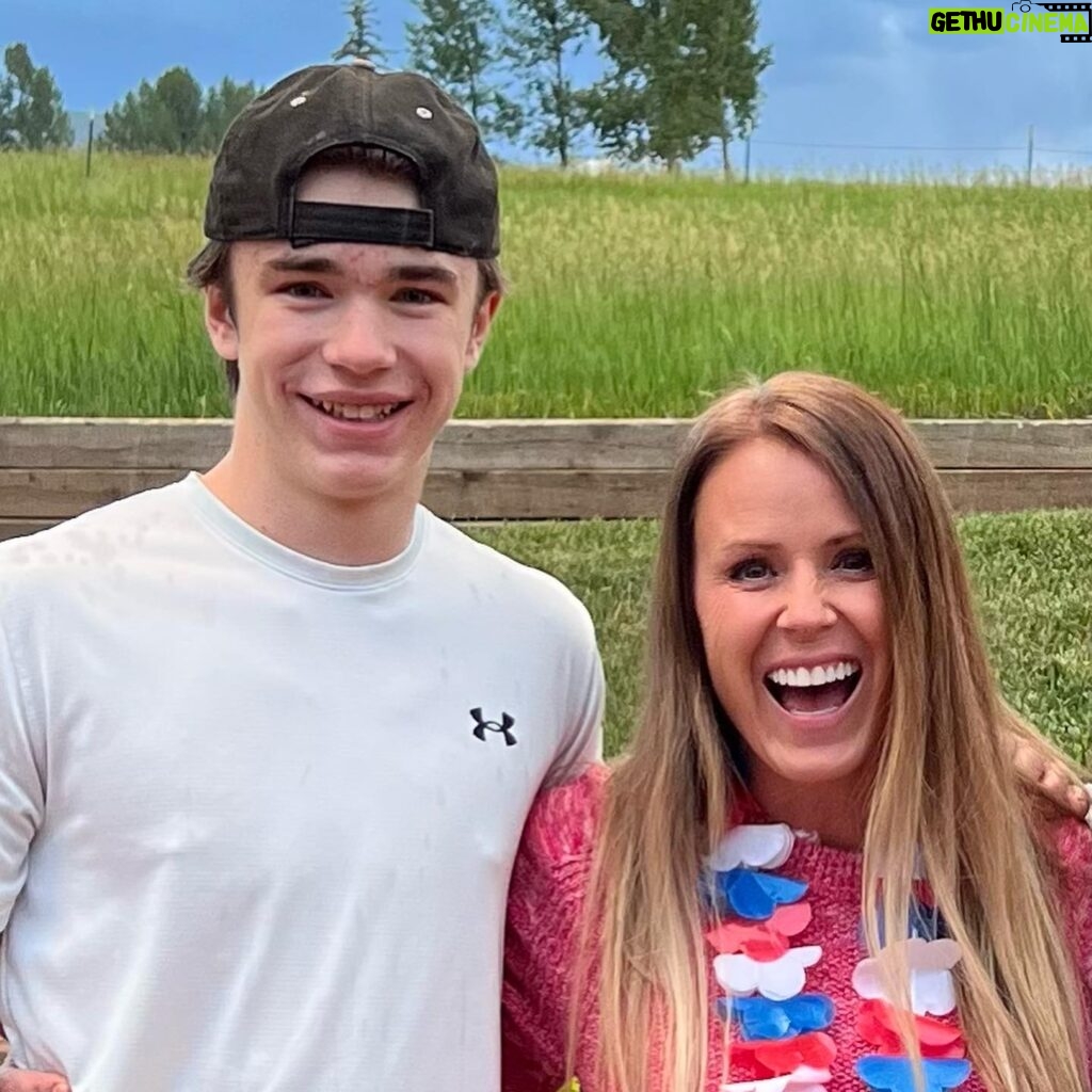 Trista Sutter Instagram - Two truths and a lie, birthday edition 🥳: 1. Maxwell Alston Sutter made me a mom 16 years ago, today. (What?!!) 2. He has grown into a strong-willed, handsome, patient, fun-loving, independent, no-nonsense stoic who loves hockey, his friends, working out, cliff jumping, teasing his mom, and petting his Sophie bear and hates attention, pictures, and hanging up his towels. 😜 He is his mother’s favorite son and she is thankful every day (except maybe those days when he doesn’t hang up his towels) that he blessed her with her favorite role. 3. He is the spitting image of his mom. #anyguesses #2truths1lie #happy16thbirthday #maxwellalston #myfirstbaby #peanut #alwaysmybabyboy #evenifhestallerthanme