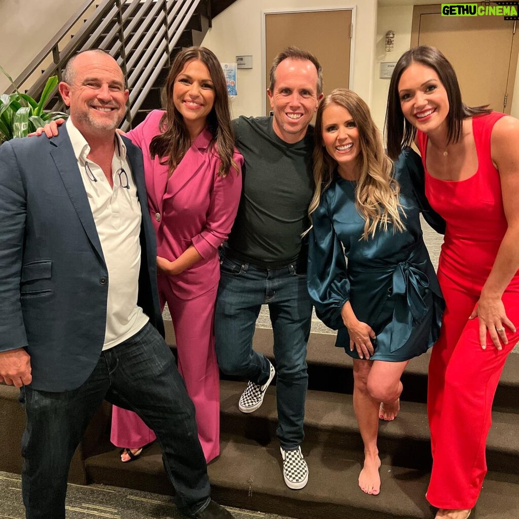 Trista Sutter Instagram - I ❤️ my #bachelornation family and so thankful for the chance to love on @charitylawson and get serenaded by @goldengerryturner (last slide!!!!!! LOVE him!!) Thank you @ginamodicamakeup for the glam, @petalandpup for the fit, @caryfetman for the fashion insight, @charlielapson for the gorgeous jewels @jessepalmer for the chat and the producers for the invite to join in some of the fun again!!! Watch #TheBachelorette Mondays at 8/7c on ABC and Stream on Hulu. 🌹 #bachelorette #thebachelorette