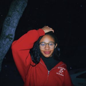 Troy Leigh-Anne Johnson Instagram - ❄️👓