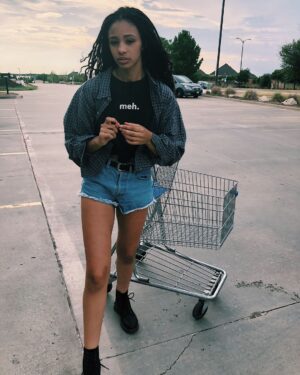 Troy Leigh-Anne Johnson Instagram - meh. 🛒