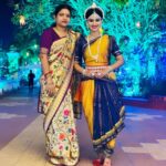 Trupti Mirambika Instagram - ମୋ ସୁନା ଝିଅ 💛💙🙌🌹