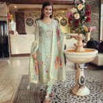 Trupti Mirambika Instagram - Yssss it’s a flower full day 💐 #instagood #instagram #post #love