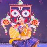 Trupti Mirambika Instagram - Ahe Nila Saila ❤️🙏 Dance performance in my college annual function 2k24🙏 @niis_group 😍