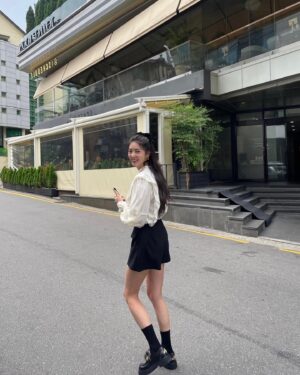 Uhm Hyun-kyung Instagram - 오늘 밤 전참시💕 엄늘보 🦥