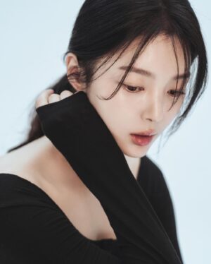 Uhm Hyun-kyung Instagram - 너무 오랜만이죠? 모두들 잘 지내셨나욤😊