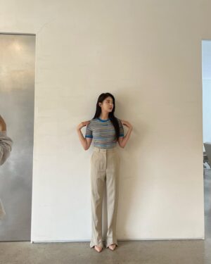 Uhm Hyun-kyung Instagram - 자 이제 충전하러 집 가서 눕자🛏 #isfp