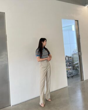 Uhm Hyun-kyung Instagram - 자 이제 충전하러 집 가서 눕자🛏 #isfp
