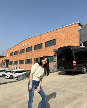 Uhm Hyun-kyung Instagram - 오늘 두번째 남편 하는 날🌸😆