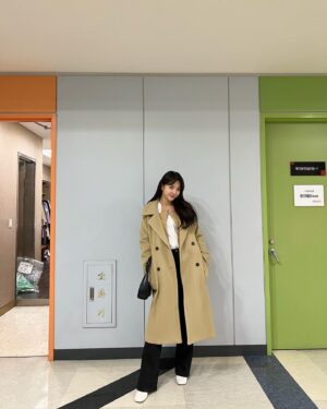 Uhm Hyun-kyung Instagram - 선화룩😇🤟🏻