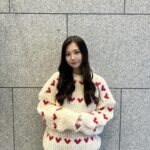 Ui Mihara Instagram - SHEINでコーデ組んだのだ バレンタインコーデなのだ どっちとデート行きたいのだ？？ トップス：11657231 ボトムス：14187253 靴：1957798 トップス：11495346 ワンピース：1981110 靴：3267671 バッグ：11745175 クーポンコード：LOVES7333 お買い上げ金額1～5,999円まではセール価格より15%OFF、6,000円以上は20%OFFが適用されるよ 利用期限：3月31日まで 大切な人へ、大切な愛を贈ろう #SHEIN #SHEINBoldlyLove #SHEINforAll #loveshein #saveinstyle #PR @shein_japan