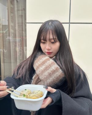 Ui Mihara Instagram - 中華街いったときの。小籠包と肉まん食べた。ｳﾏｳﾏ