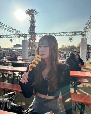 Ui Mihara Instagram - クリスマスマーケット行った時の🎄