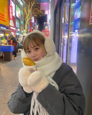 Ui Mihara Instagram - in韓国🇰🇷寒いです