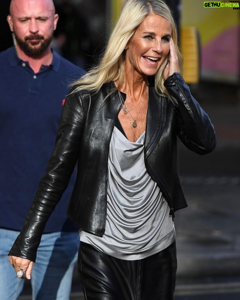 Ulrika Jonsson Instagram - Walking into @celebsgodating like a lamb to the slaughter; pretending I’ve got a phone to my ear…. and the best security in the world following behind, looking on with a hefty dose of disappointment already….. Love to all my new mates: @chloebrockett @nikita__jasmine @jessika_power @ryanmarkparsons @abzlove @milesjnazaire @marty_gshore And not forgetting the brilliant @annawilliamsonofficial and @paulcbrunson who def had their work cut out. Whatever you do, DO NOT WATCH this show. Monday 17th January @e4grams