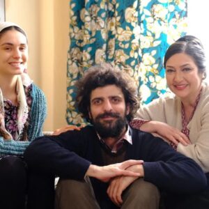 Ulviye Karaca Instagram - Hayatın da bir akışı var💞 çok yüklenmeyin çocuklara.